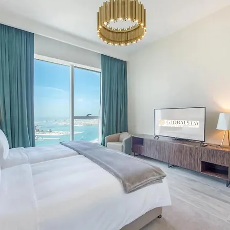 Globalstay Avani Palm View Dubai Exterior photo